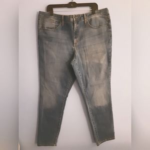 NWOT Universal Thread Women's Jeans